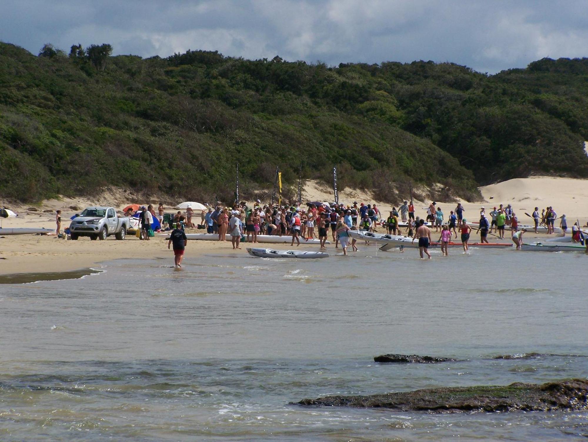 Breeze Inn Guesthouse Kidd's Beach ภายนอก รูปภาพ