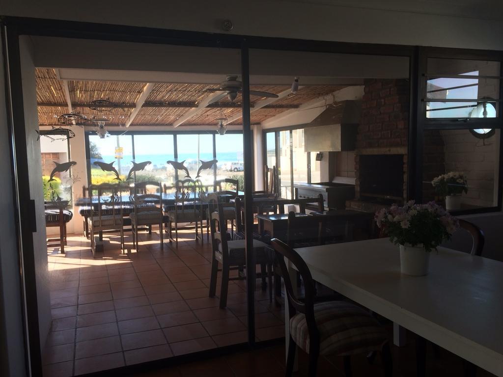 Breeze Inn Guesthouse Kidd's Beach ภายนอก รูปภาพ